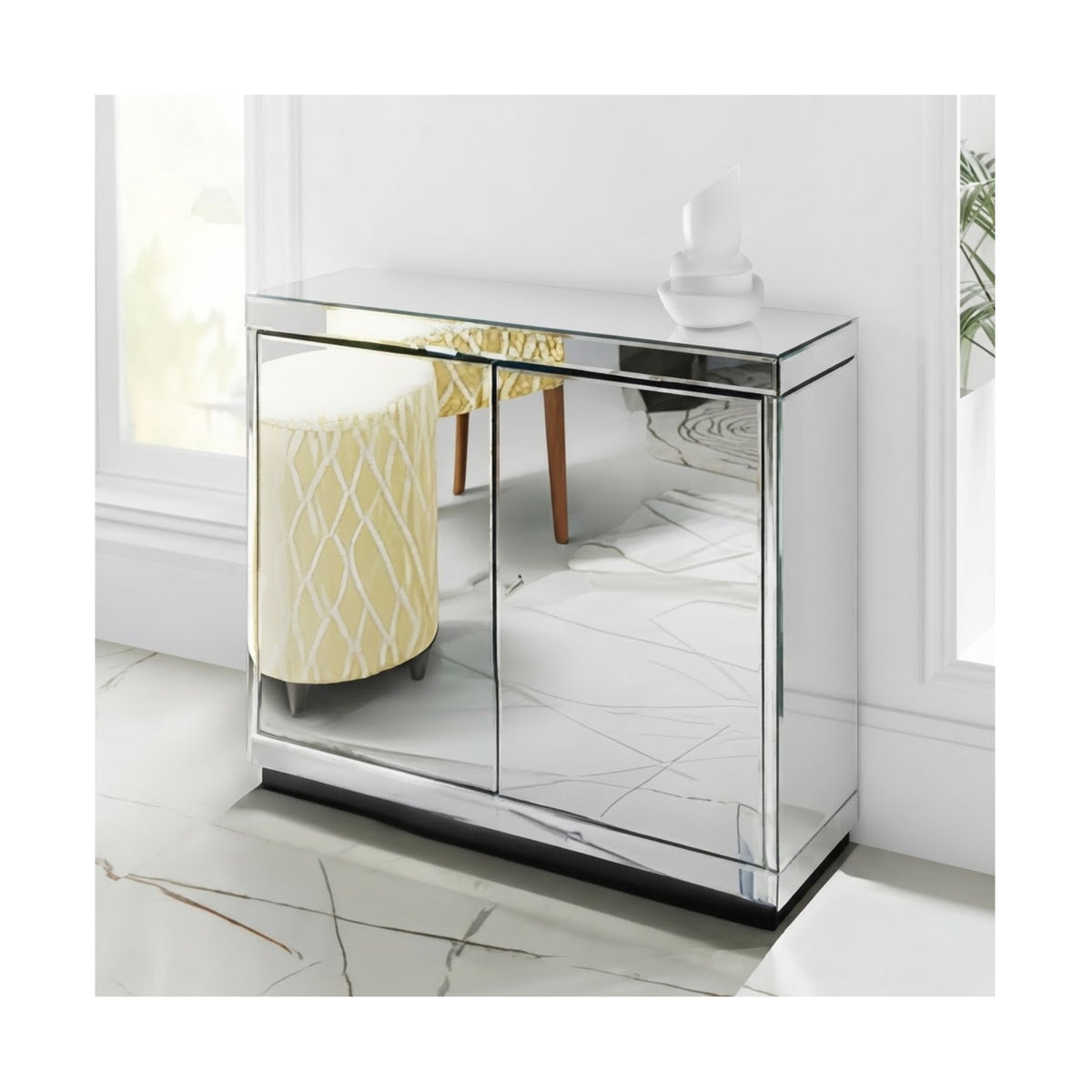 Valencia 2 Door Cabinet