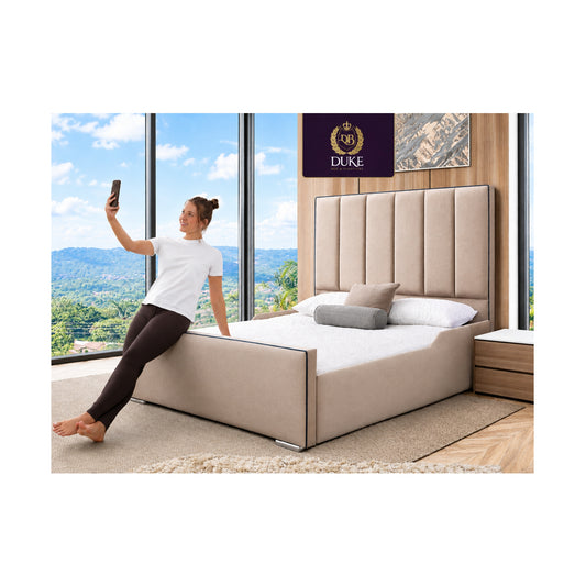 DUKE Stepaside Bed