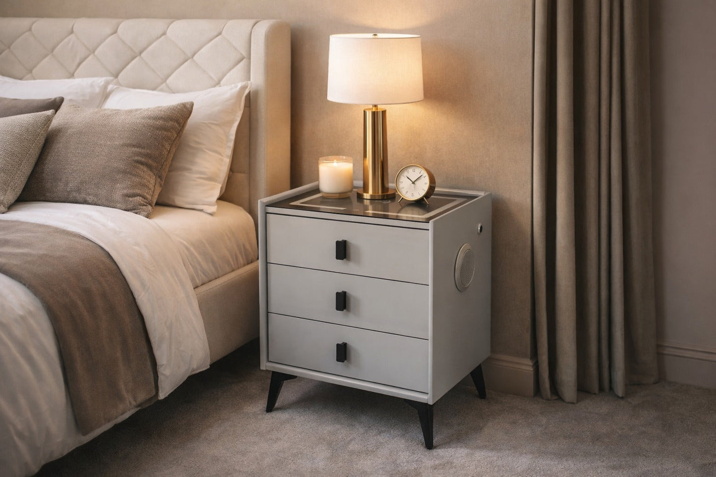 Cairo Bedside