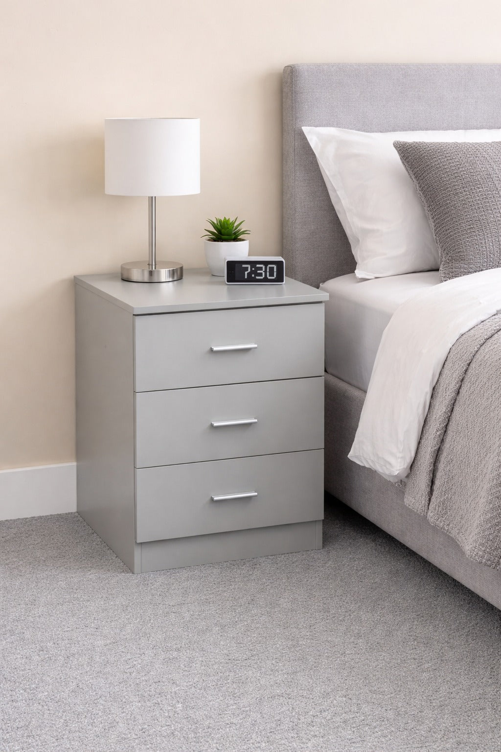 Derby 3 Draw Bedside [ Slim ]