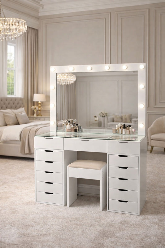 Hollywood - Dresser